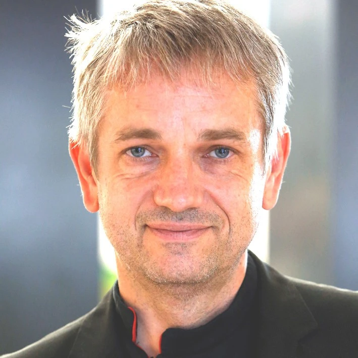 Speaker - Dr. Reinhard Willfort